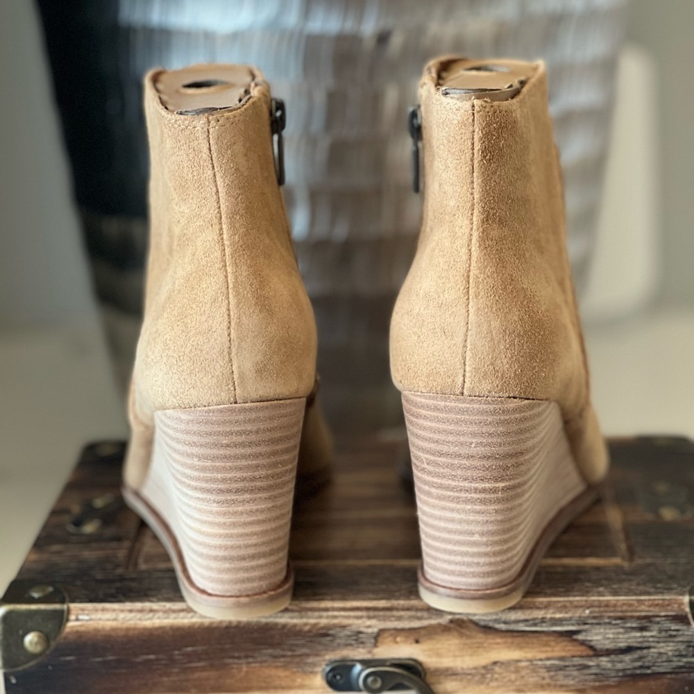 Lucky Brand Lureli Wedge Booties in Tan - Picture 7 of 9
